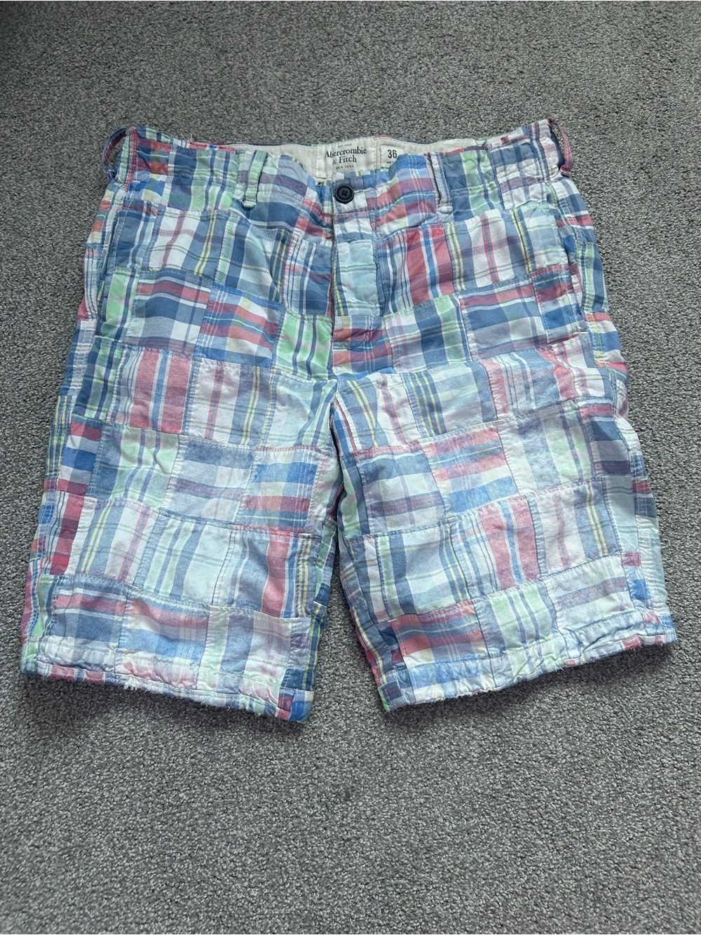 Abercrombie & Fitch Pastel Plaid Men’s Shorts - Blue, Red, Green